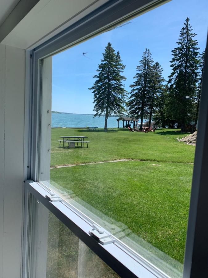 Grand Lake Resort Presque Isle 외부 사진