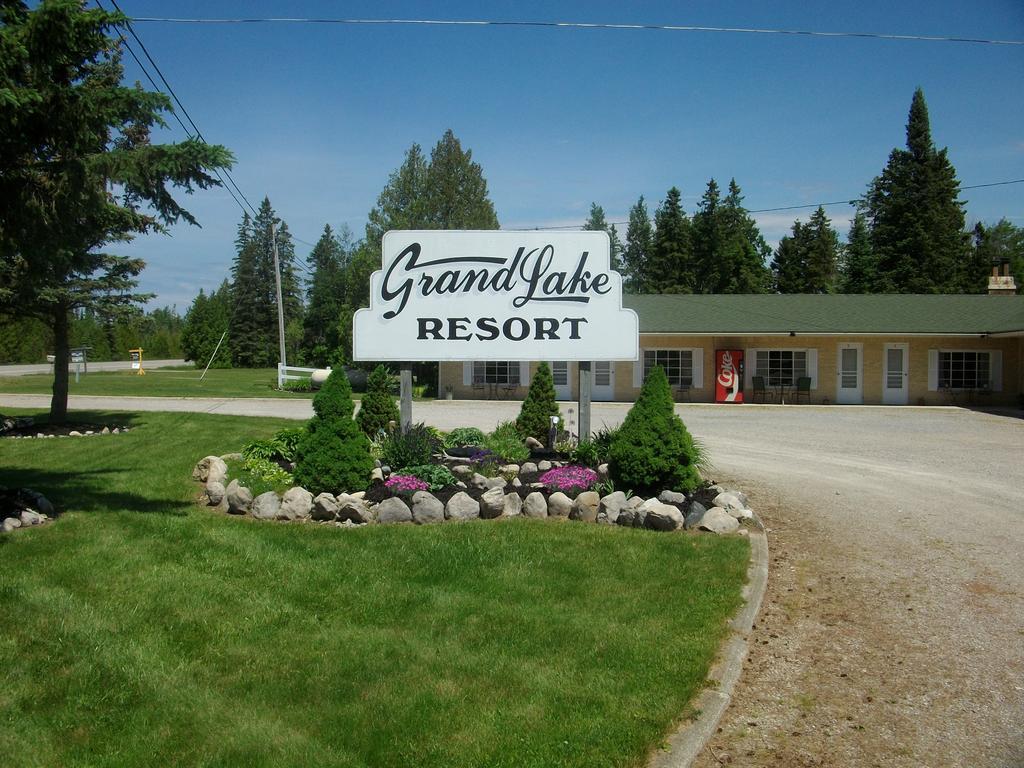 Grand Lake Resort Presque Isle 외부 사진